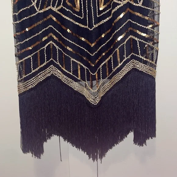 Elegant Black and Gold Embellished Dress 20s Flapper style Medium Great Gatsby - Picture 11 of 17
